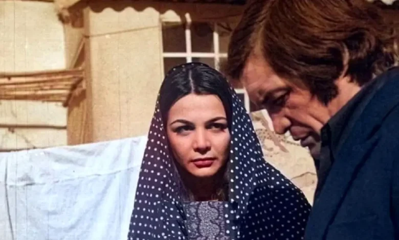 قاب روز | چهره مهین شهابی و فرشته جنابی در سال 1352 قاب روز | چهره مهین شهابی و فرشته جنابی در سال 1352