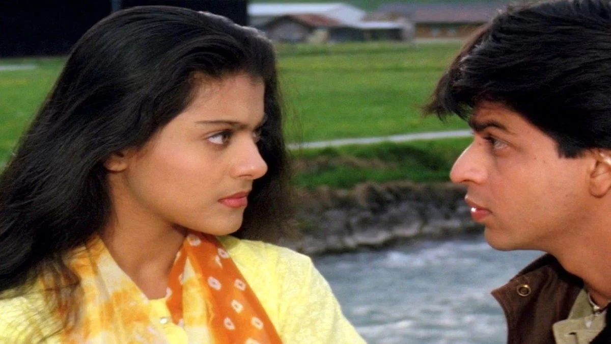 تاریخ وبگردی | تغییر چهره «کاجول و شاهرخ خان» بعد 20 سال در 50 و 59 سالگی تاریخ وبگردی | تغییر چهره «کاجول و شاهرخ خان» بعد 20 سال در 50 و 59 سالگی