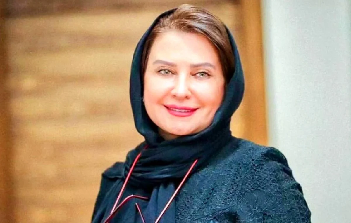 نگاه روز | استایل جوان‌پسند لعیا زنگنه جلب توجه کرد