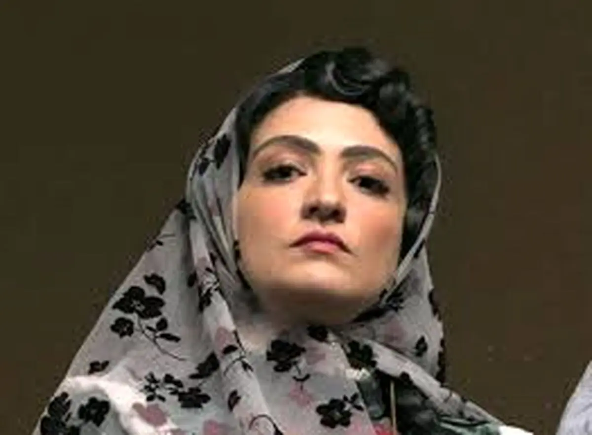 خوابیدن با نمک خواهر بزرگ محبوبه در بامداد خمار/ ویدئو