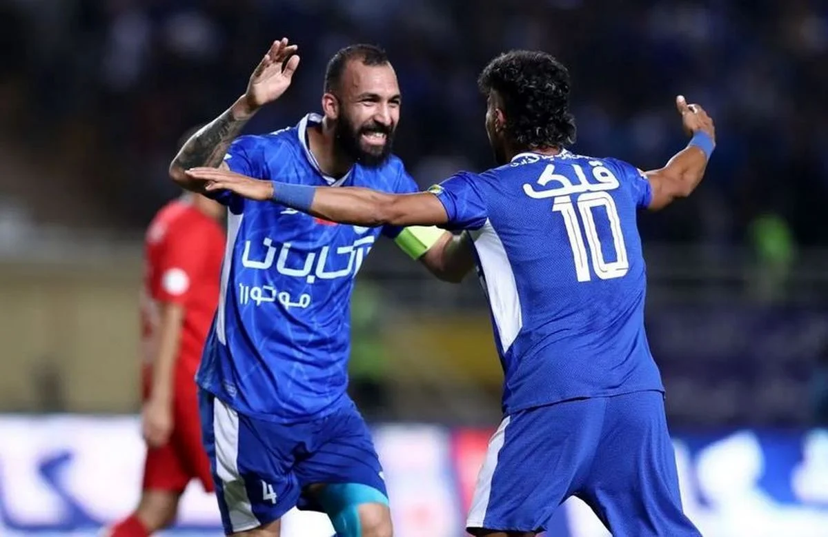 خبر جدید | رامین و روزبه در جشن ۸۰ سالگی استقلال ژست گرفتند