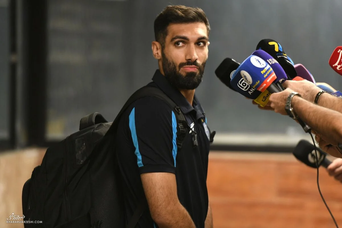 مدافع استقلال در فکر شکایت به فیفا؛ تحت‌فشارم، می‌خواهم فسخ کنم