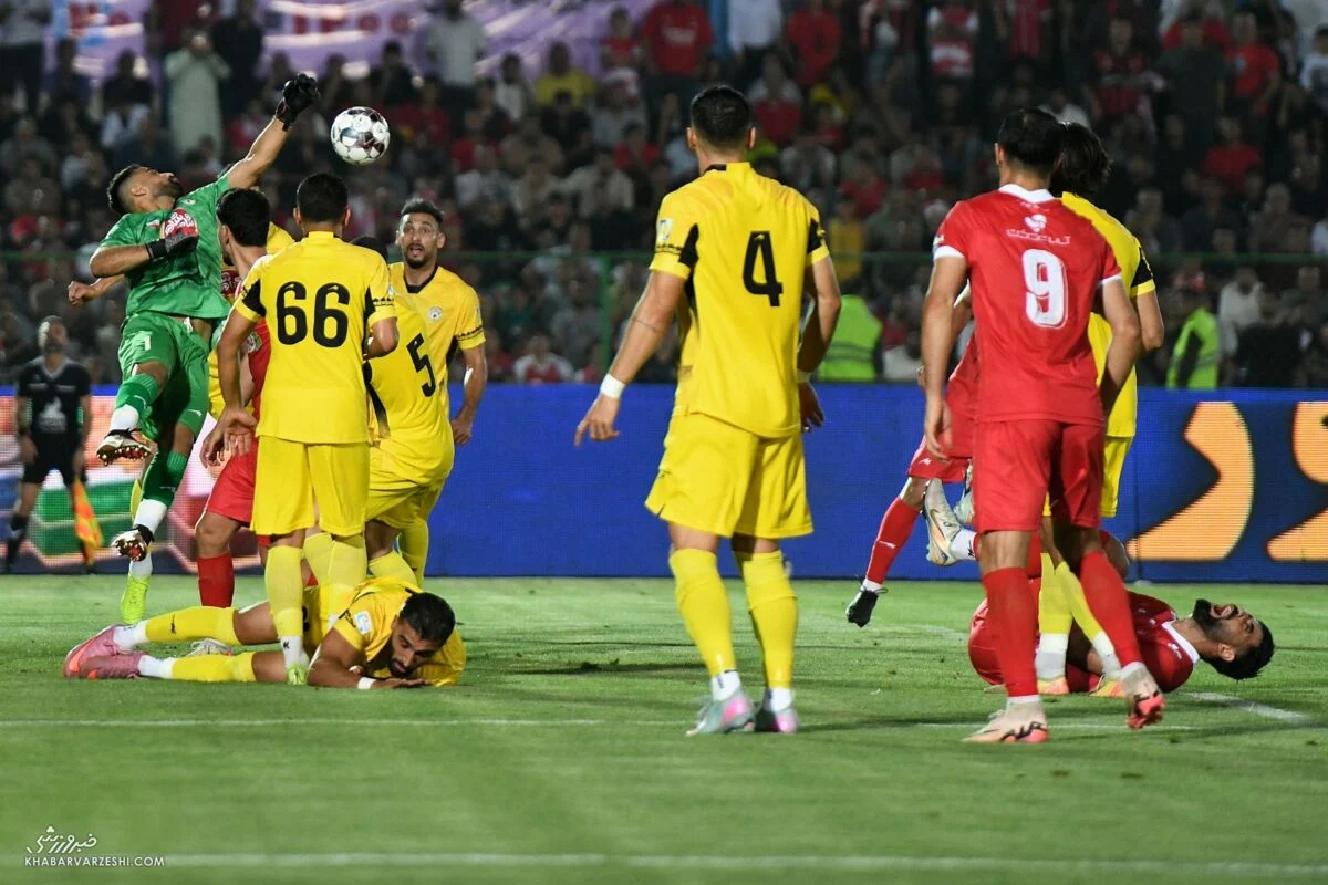 ساعت بازی پرسپولیس تغییر کرد