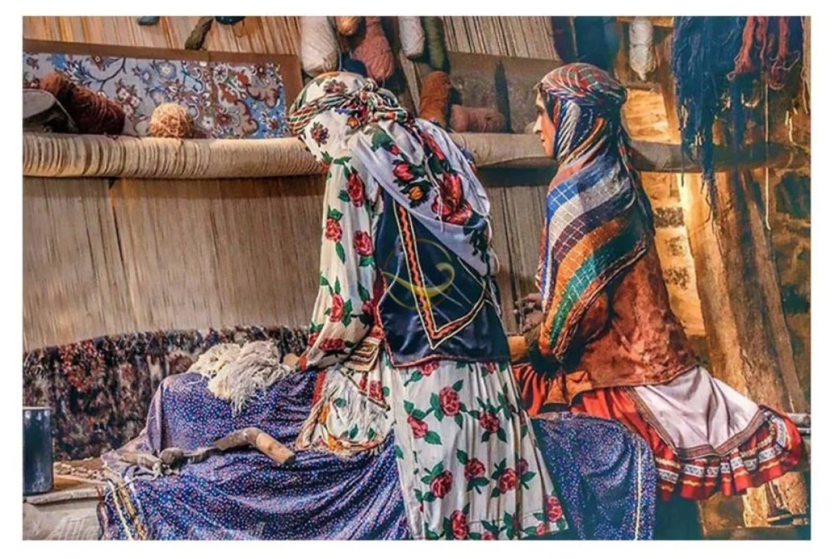 زمان گردی : فرشی که انقلاب را روایت می‌کند؛ داستان فرش مشروطه