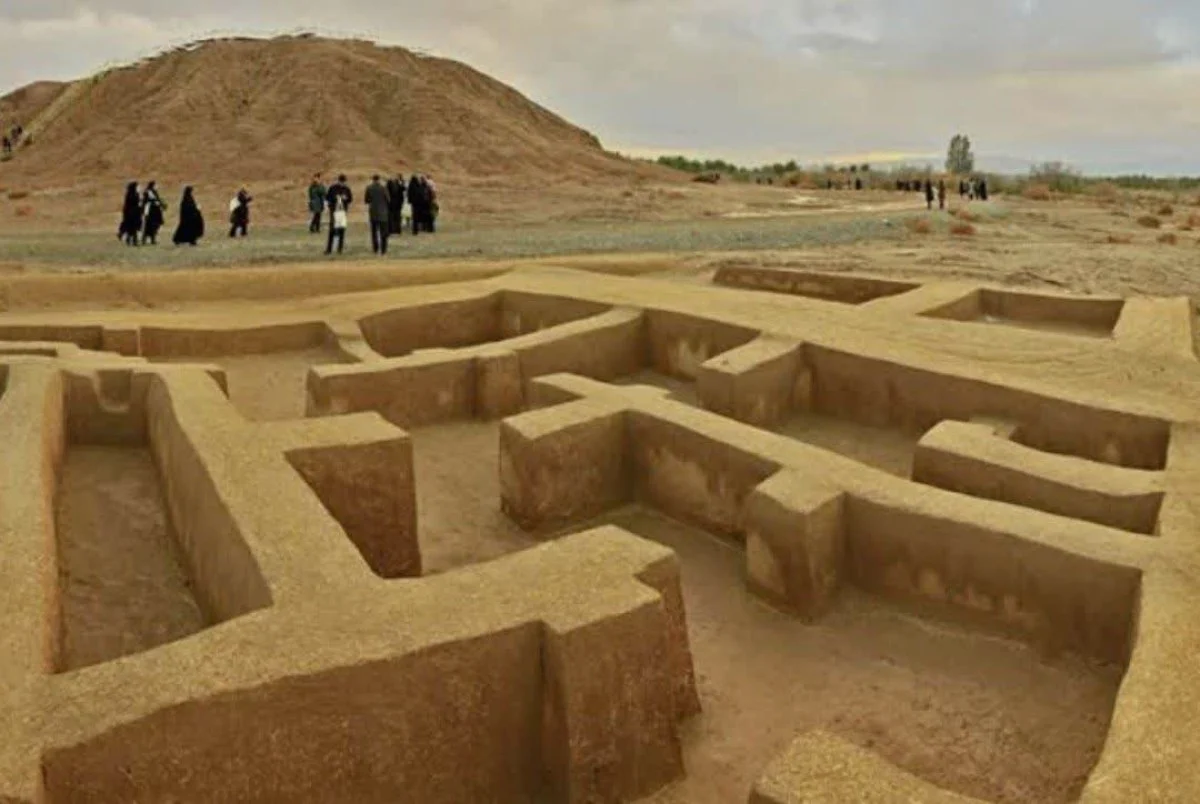زمان گردی : شهری که زیر خاک فراموش شد؛ دقیانوس، گنج ۷هزارساله کرمان