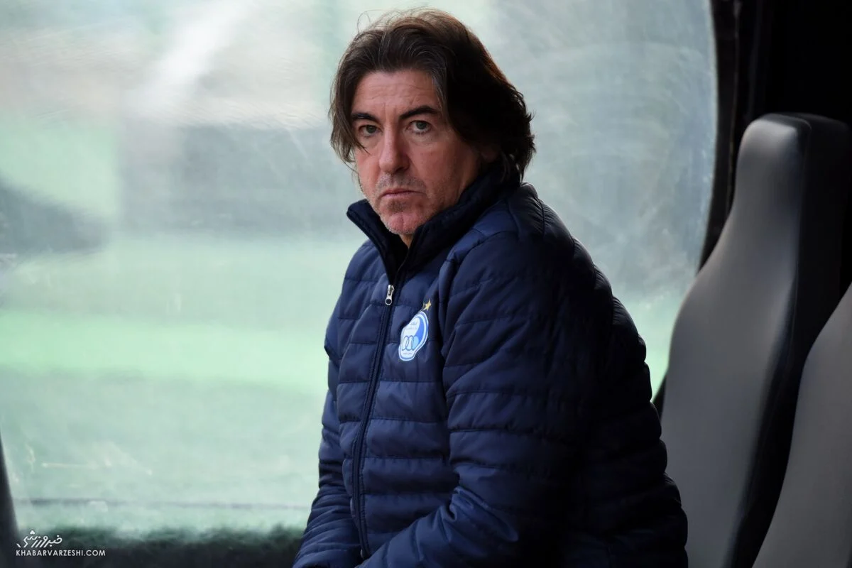 ساپینتو: ایرانی‌ها، خارجی‌ها، همه با هم متحد بودند/  از پرسپولیس، تراکتور و سپاهان بپرسید کجا هستند؟