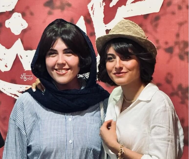 تیپ خاص فاطمه مسعودی‌فر در اکران «گل سنگ» نگاه‌ها را دزدید